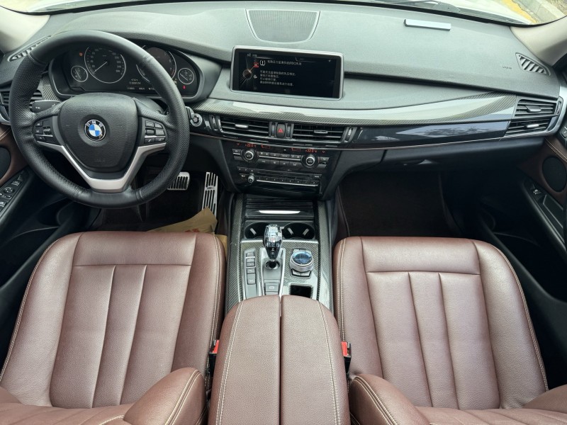 济宁18年宝马X53