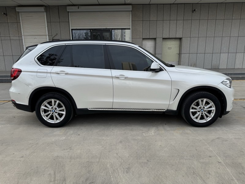 济宁18年宝马X57