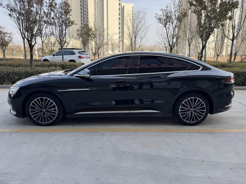 济宁23年比亚迪汉4