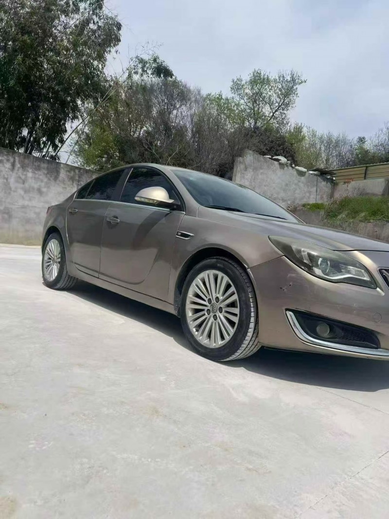 晋中16年别克君威3