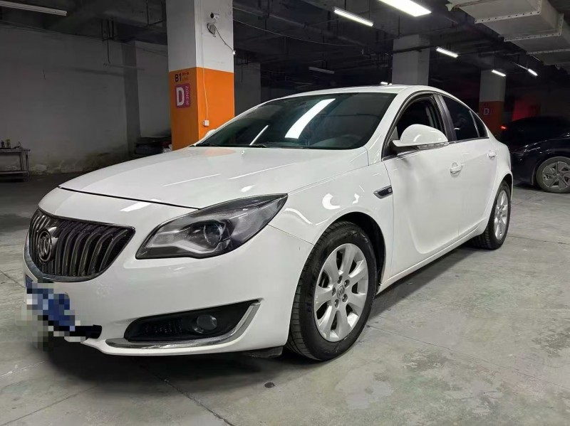 成都17年别克君威5