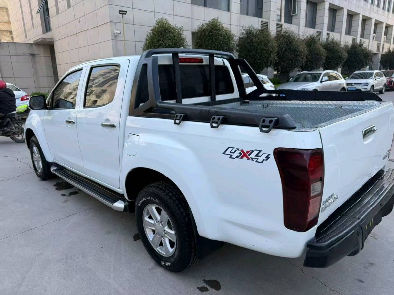 襄阳23年五十铃D-MAX7