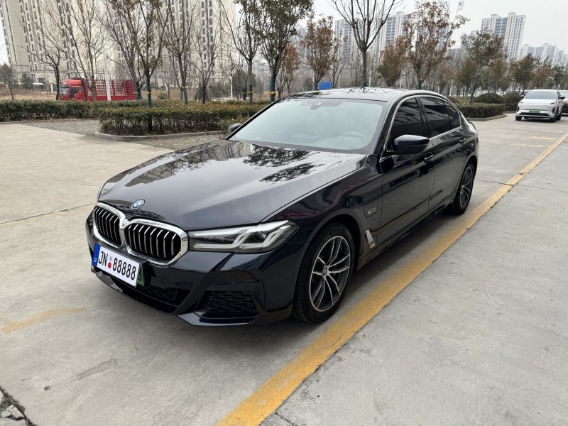 济宁22年宝马5系7