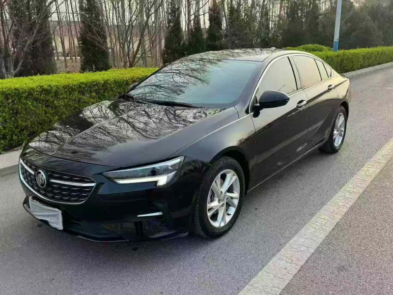 滨州22年别克君威3