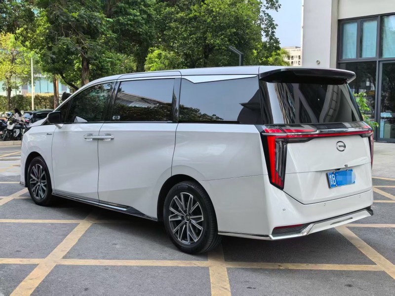 深圳25年传祺M8/GM87