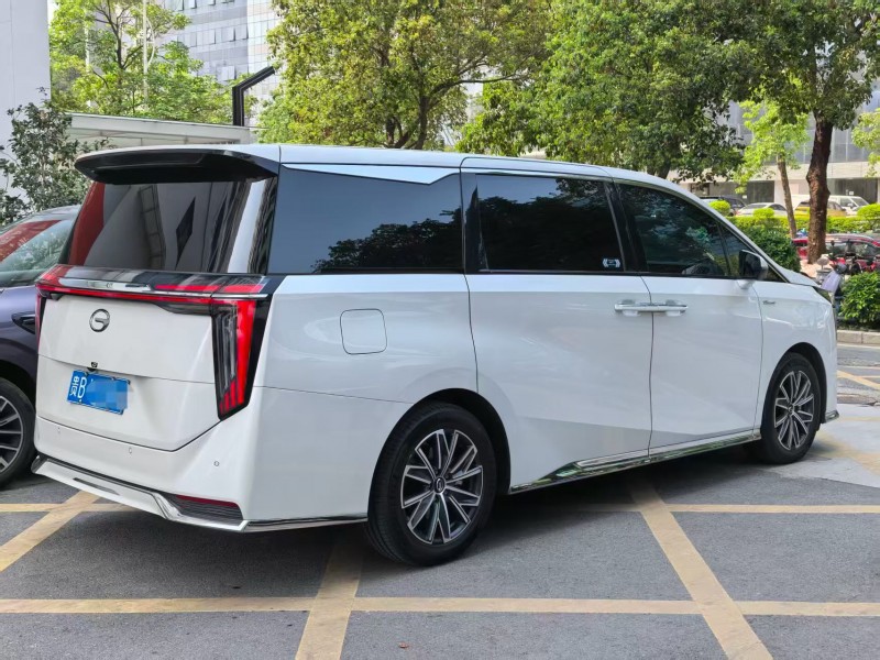 深圳25年传祺M8/GM88