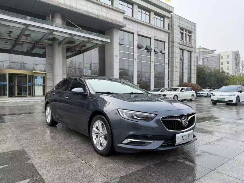 枣庄19年别克君威3