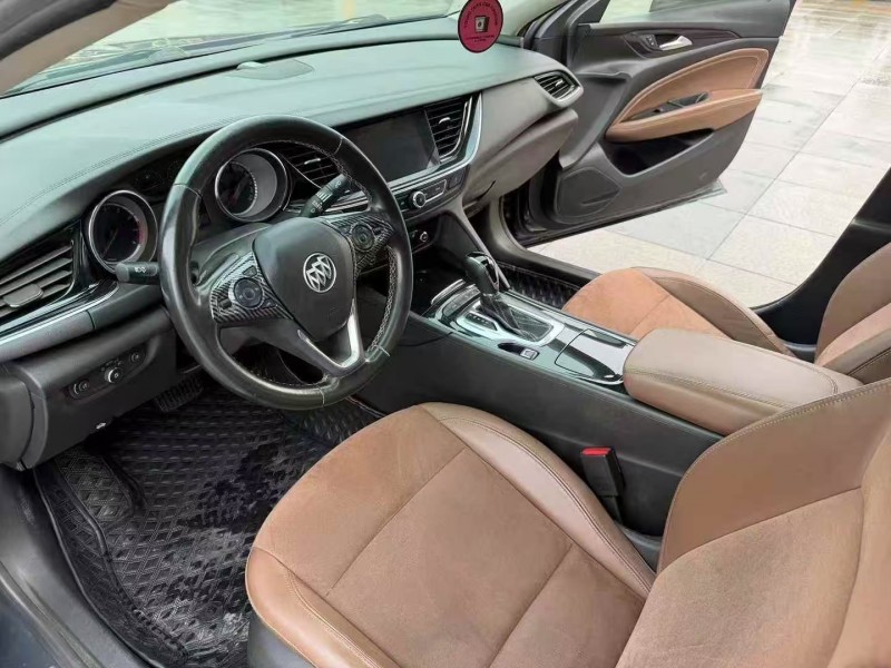 枣庄19年别克君威4