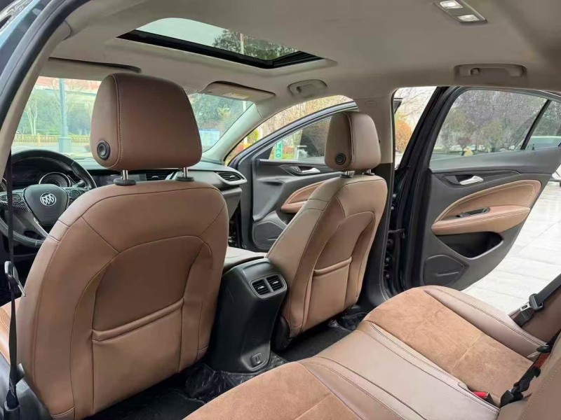 枣庄19年别克君威5