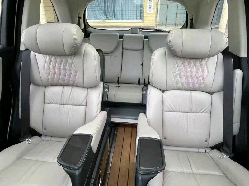 襄阳22年本田艾力绅6