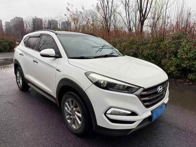 宜昌18年现代途胜3