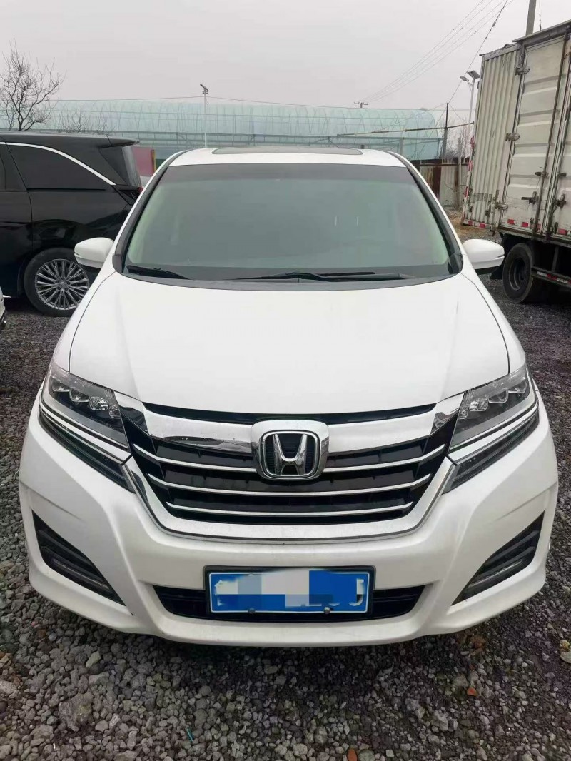 济宁17年本田艾力绅1