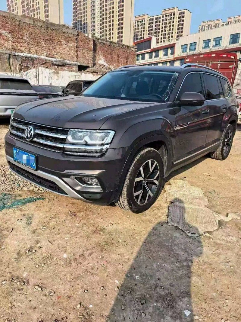 咸阳20年大众途昂3