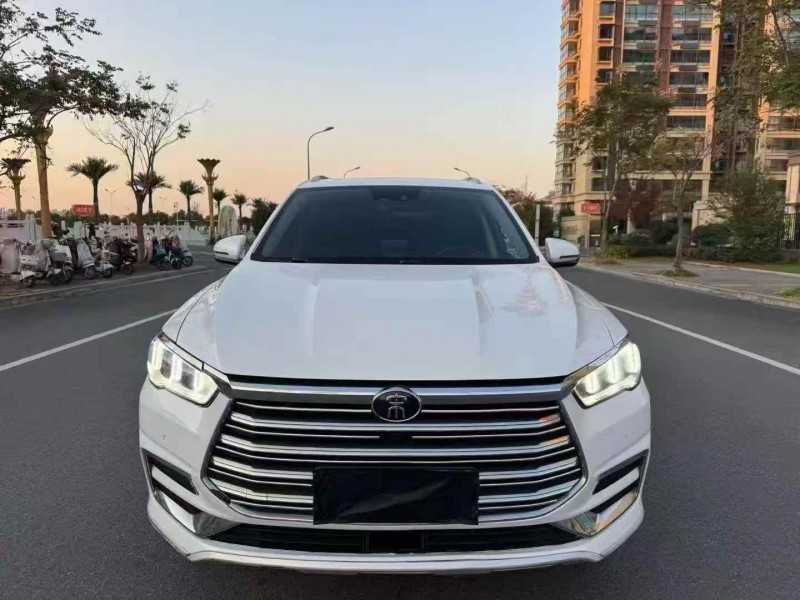 苏州19年比亚迪宋1