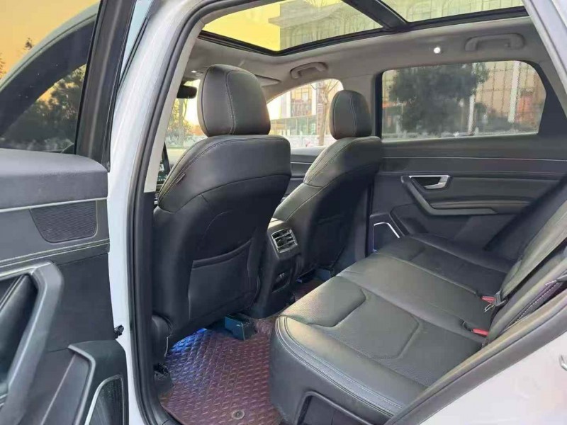 苏州19年比亚迪宋6