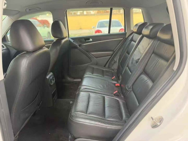 东营13年大众途观5