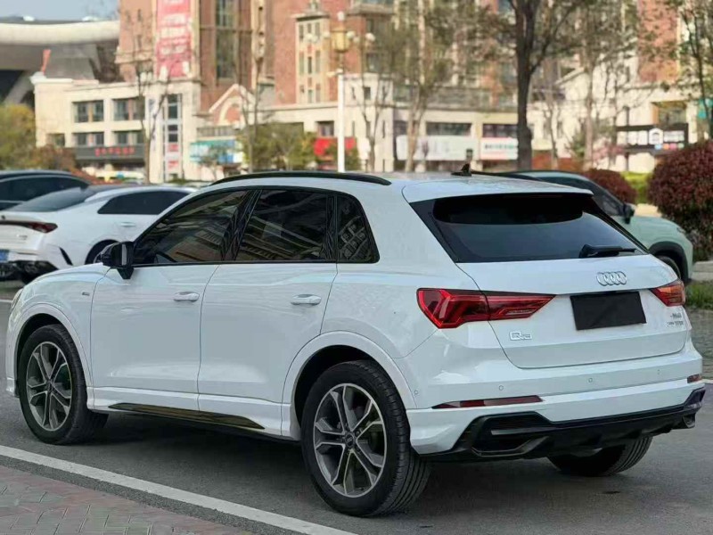 枣庄23年奥迪Q37