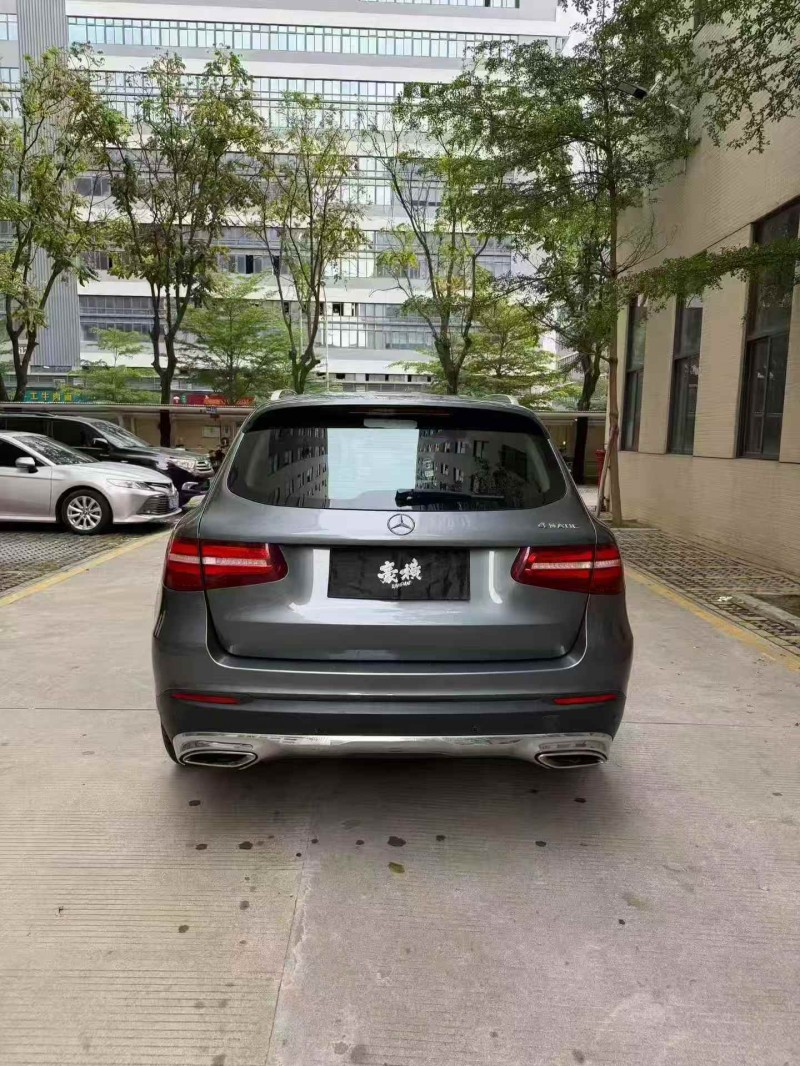 江门16年奔驰GLC9