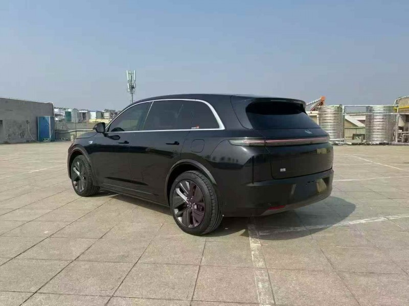 东营23年理想L79