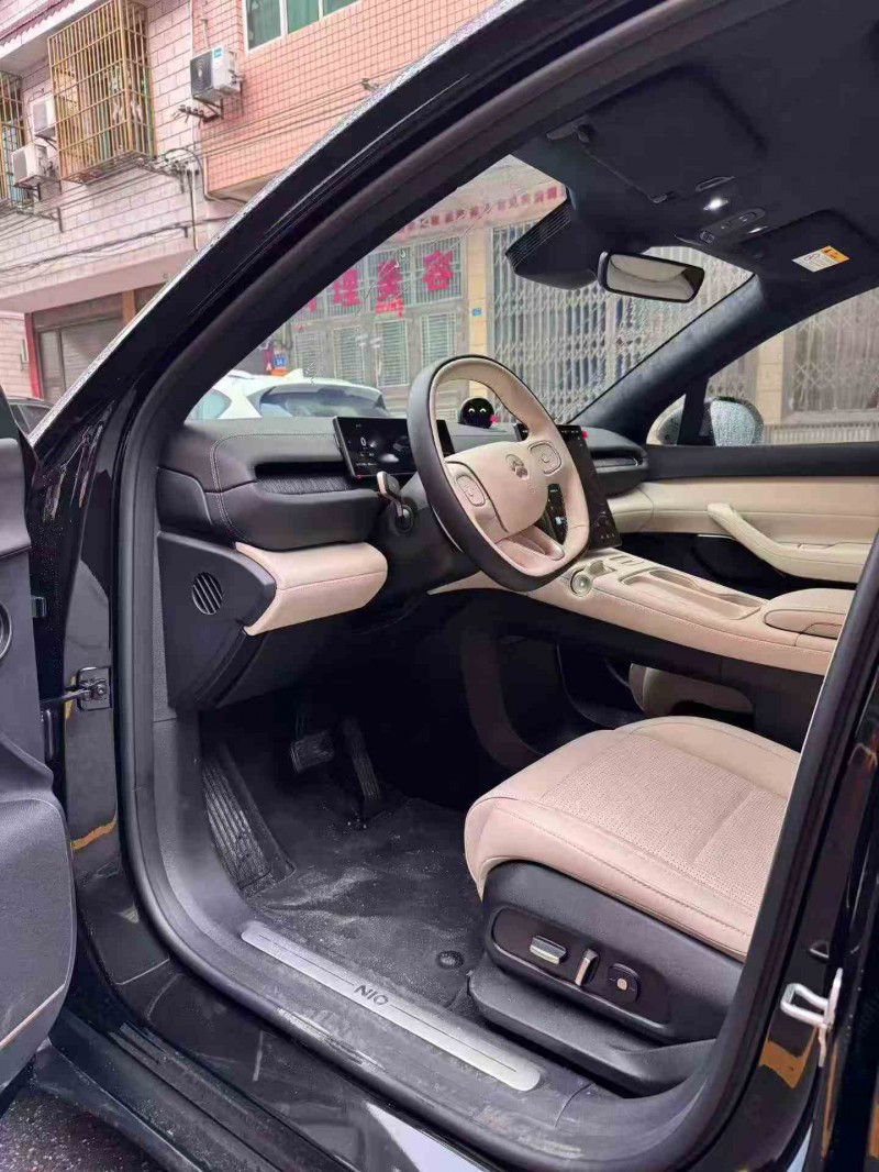 邵阳25年蔚来ES64