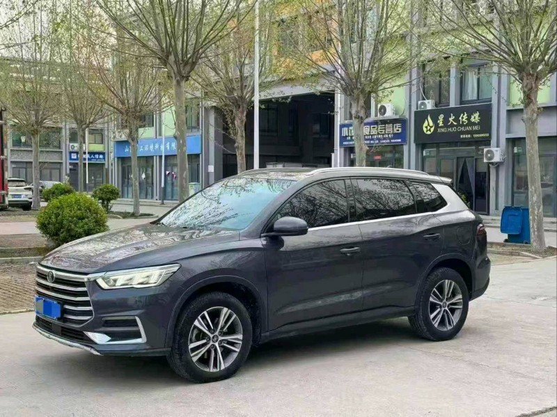 济宁21年比亚迪宋3