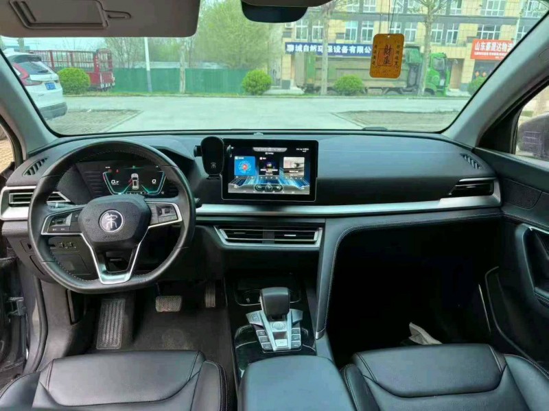 济宁21年比亚迪宋6