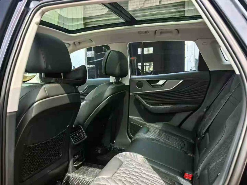 苏州23年红旗HS55