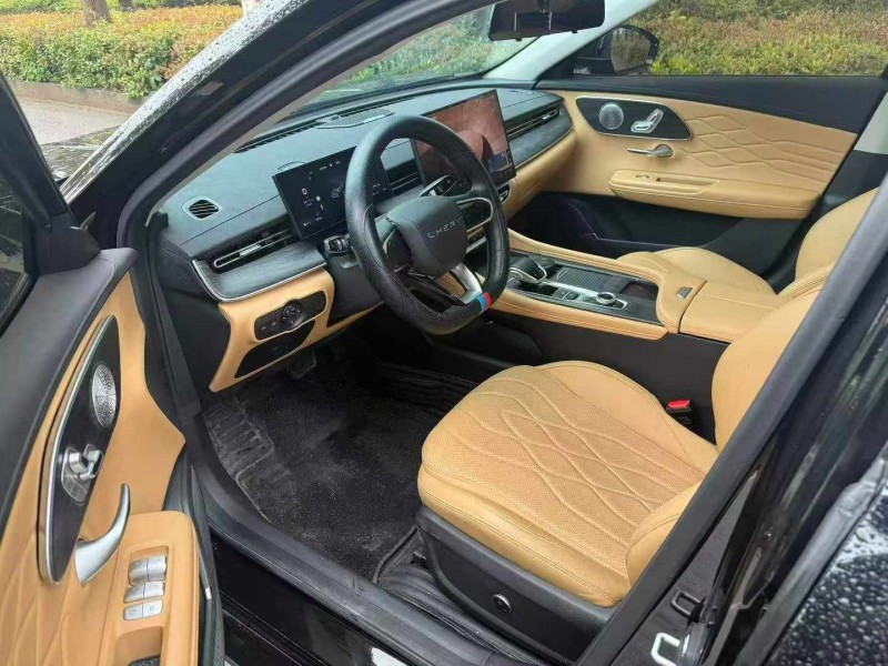 娄底25年奇瑞艾瑞泽4