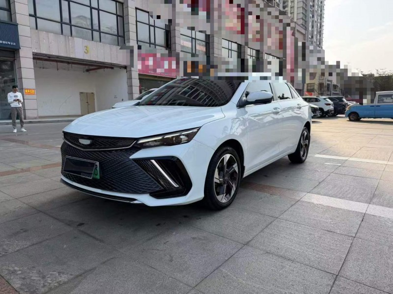 海口23年吉利帝豪2