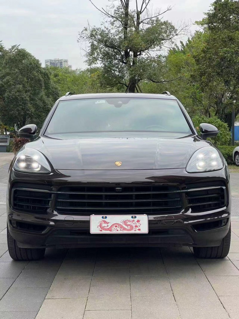 佛山20年保时捷卡宴1