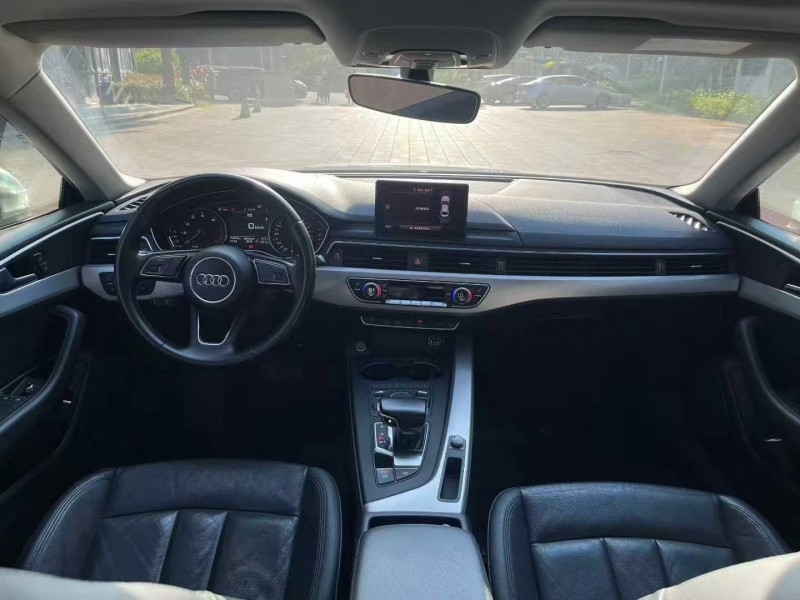 佛山18年奥迪A54