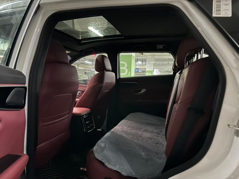 成都26年奇瑞捷途6