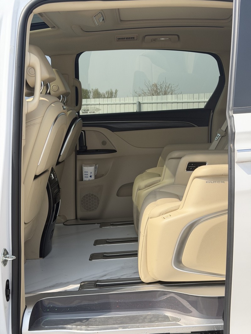 新乡24年别克GL86