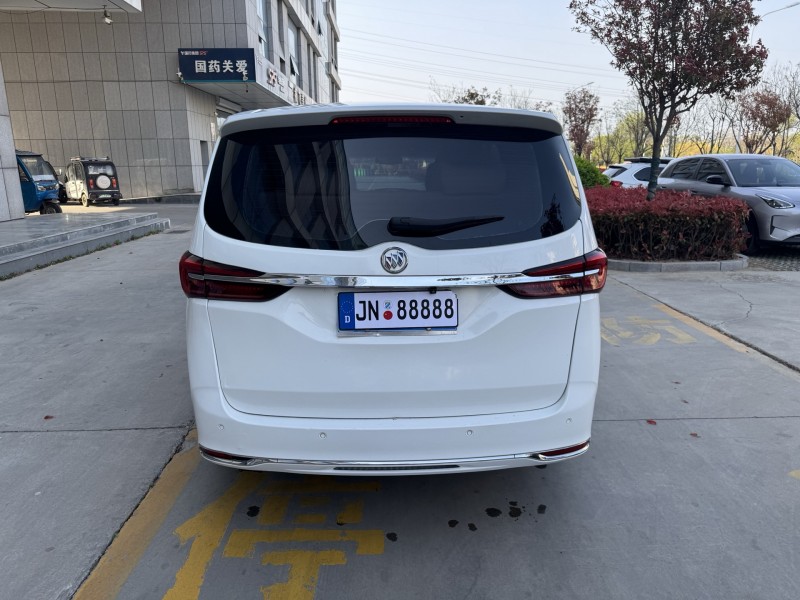 济宁20年别克GL89