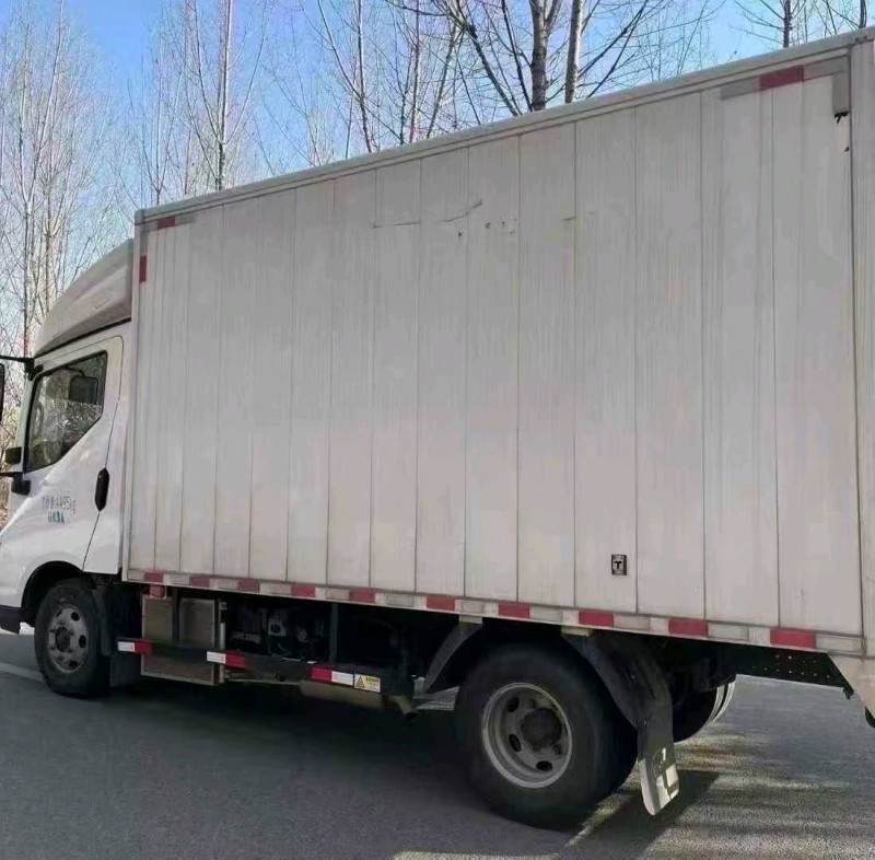 青岛25年比亚迪T54