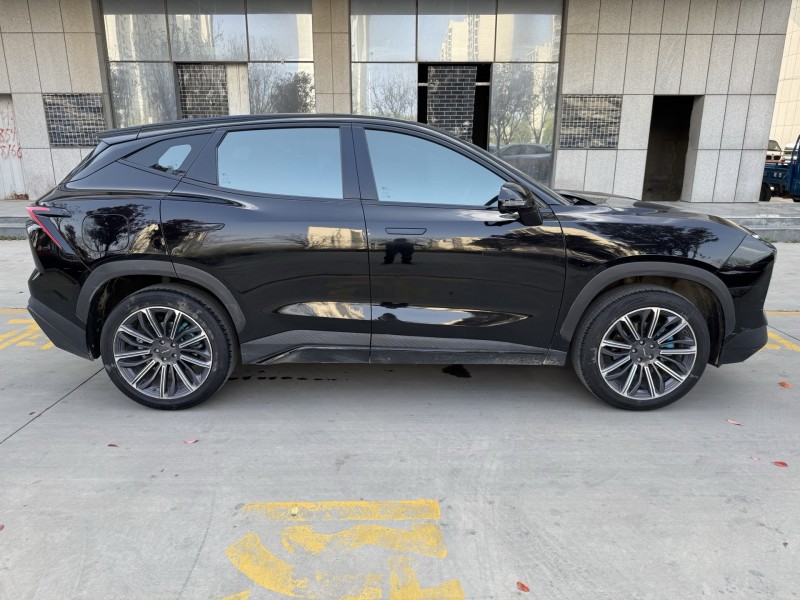 济宁24年奇瑞捷途4