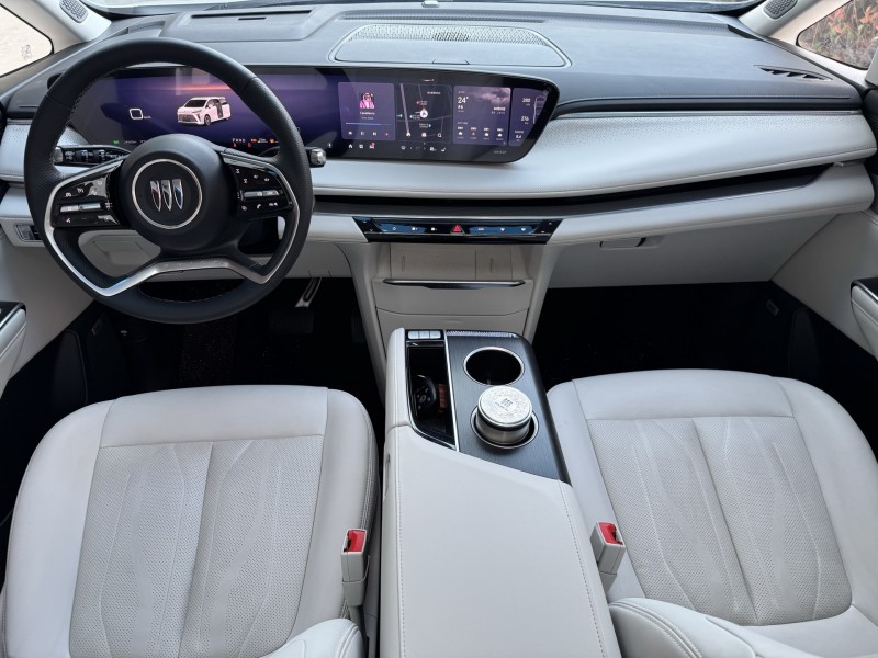 济宁25年别克GL87