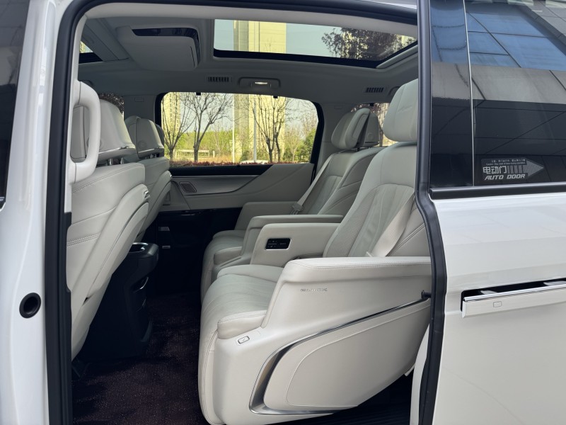 济宁25年别克GL88