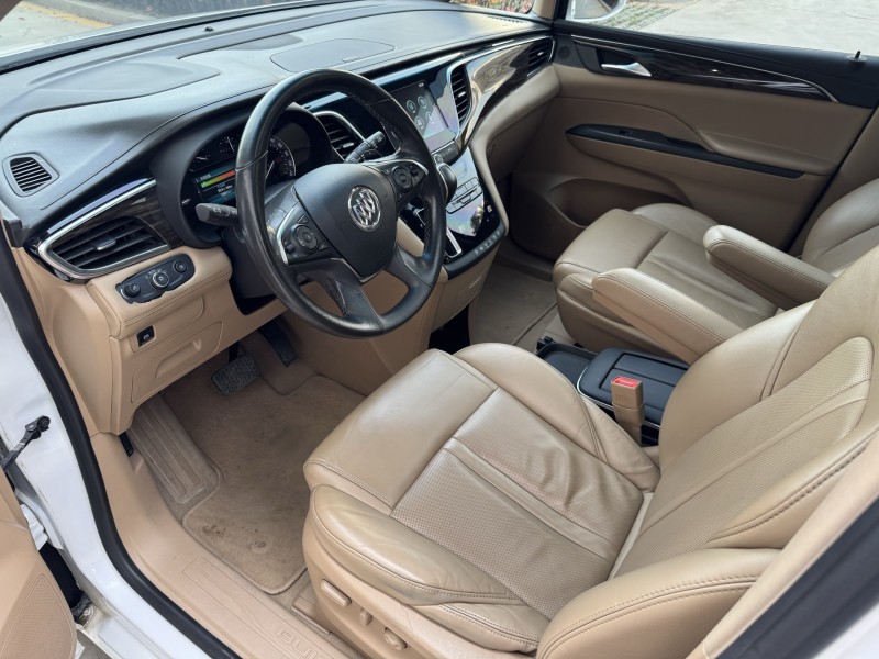 济宁17年别克GL86