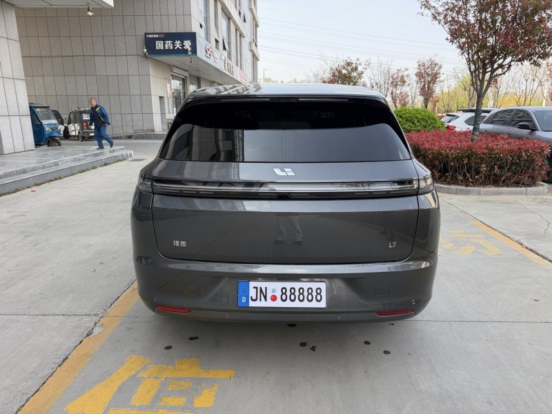 济宁24年理想L79