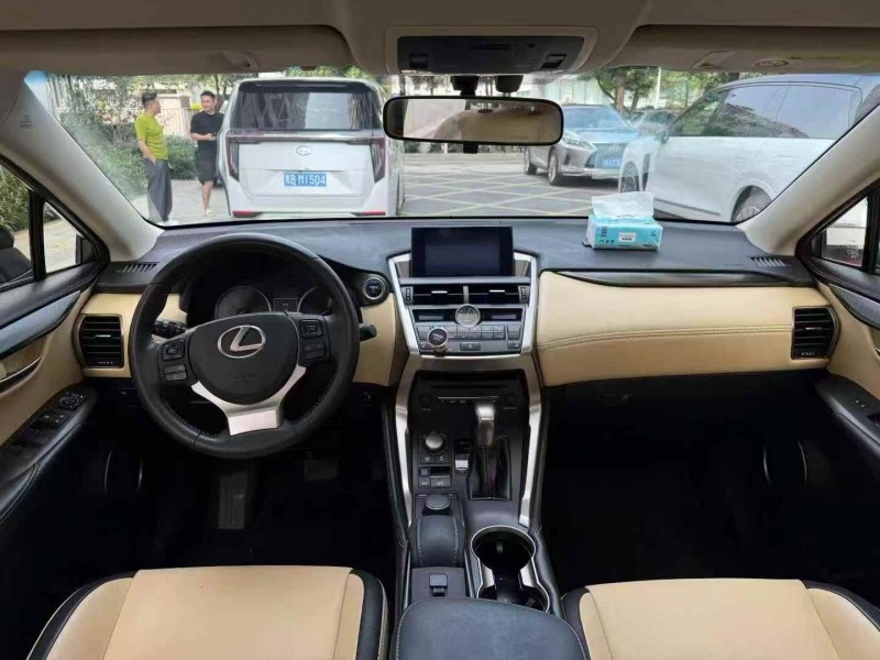 广州15年雷克萨斯NX6