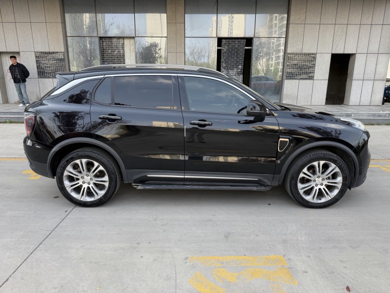 济宁19年领克014