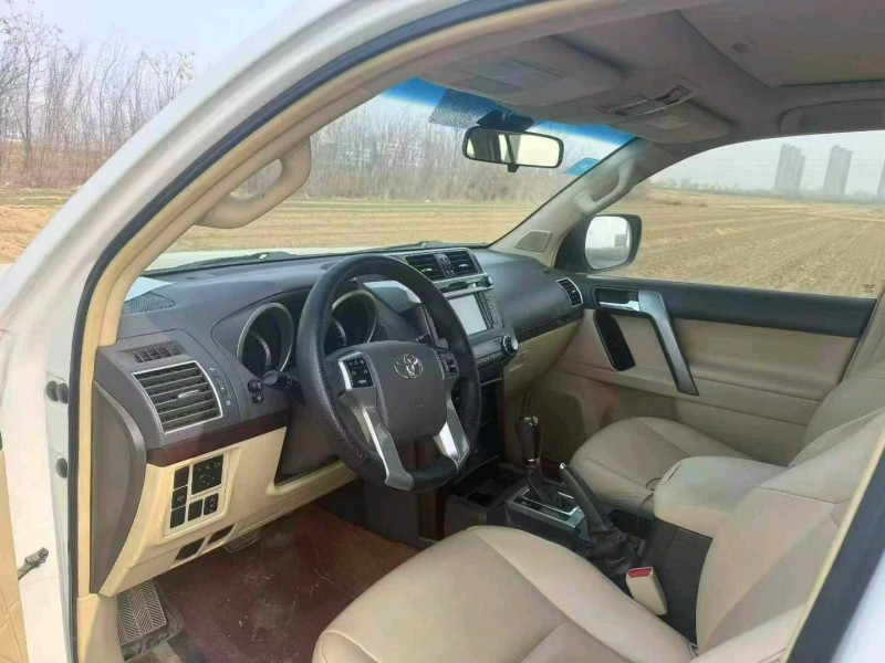 运城15年丰田普拉多2