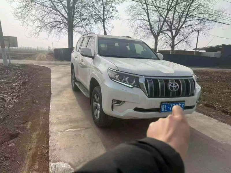 运城15年丰田普拉多3