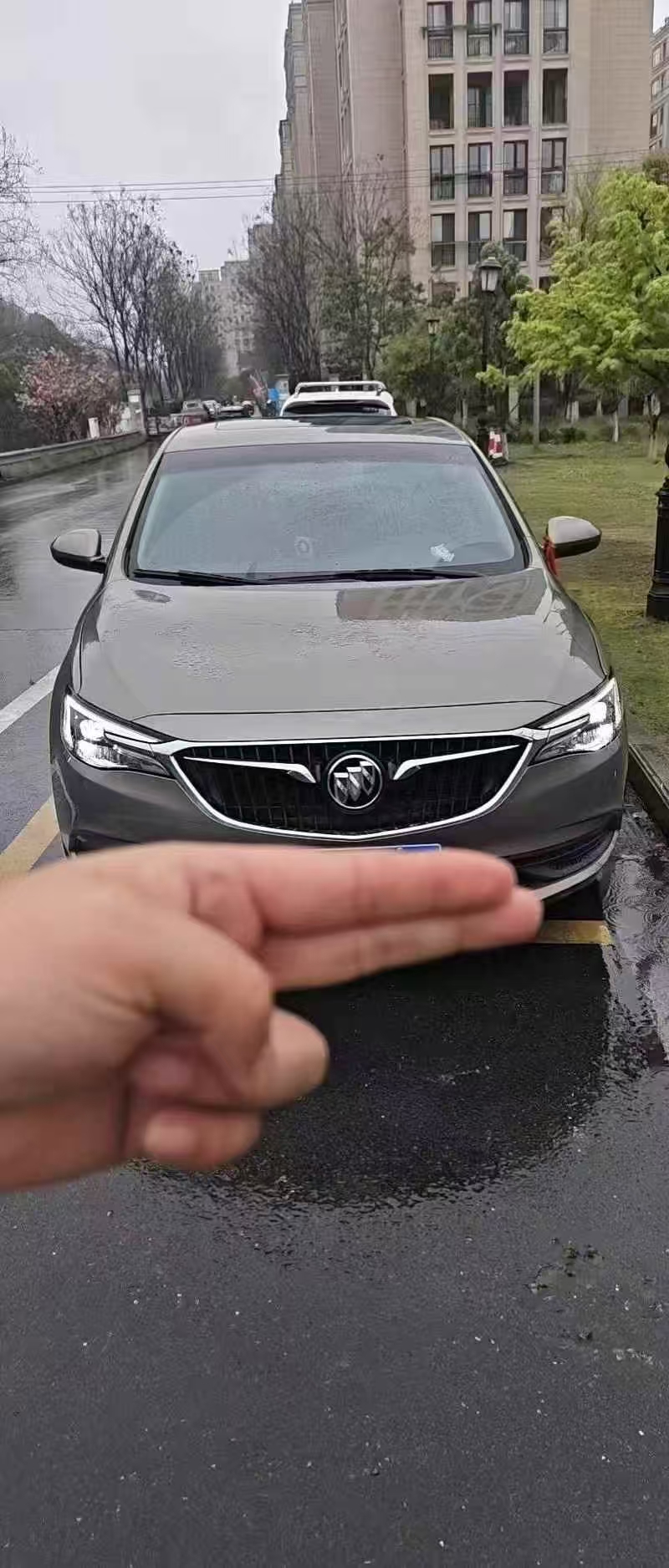 安庆20年别克阅朗1