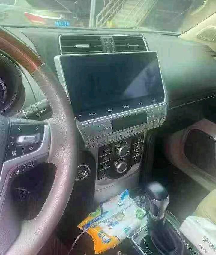 新乡12年丰田普拉多5