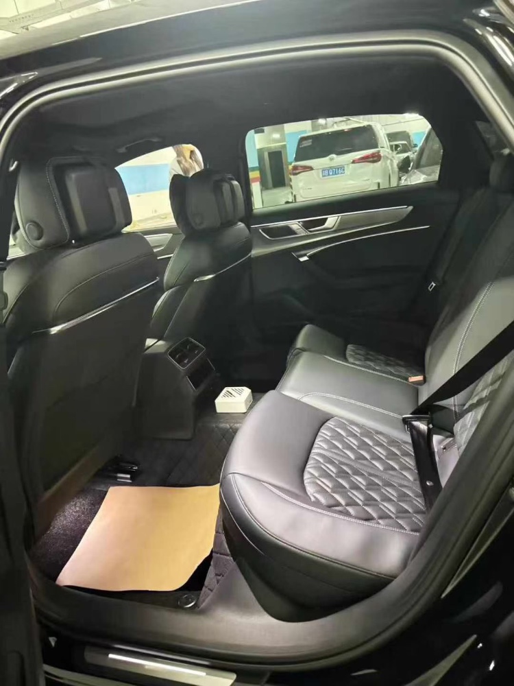 重庆25年奥迪A6L7