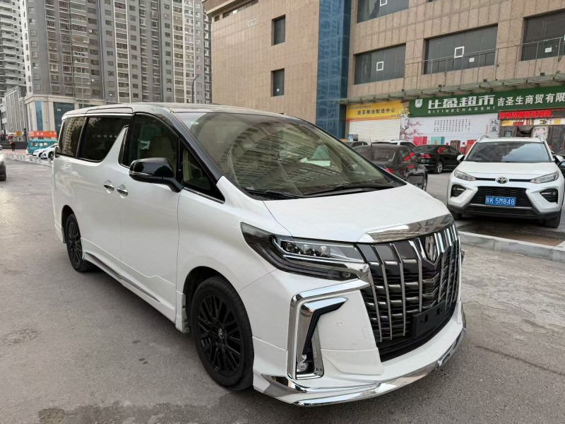 榆林17年丰田埃尔法3