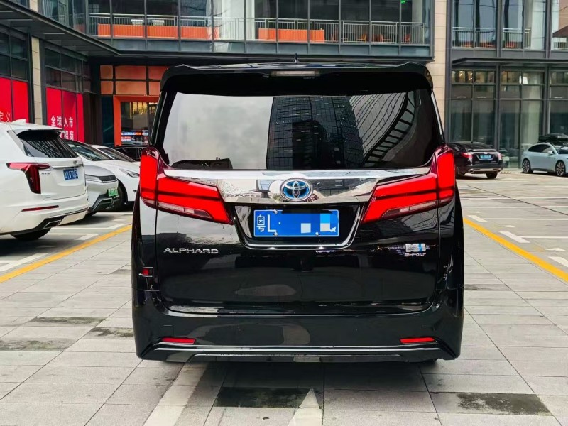 广州21年丰田埃尔法9