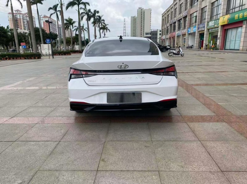 海口23年现代伊兰特9